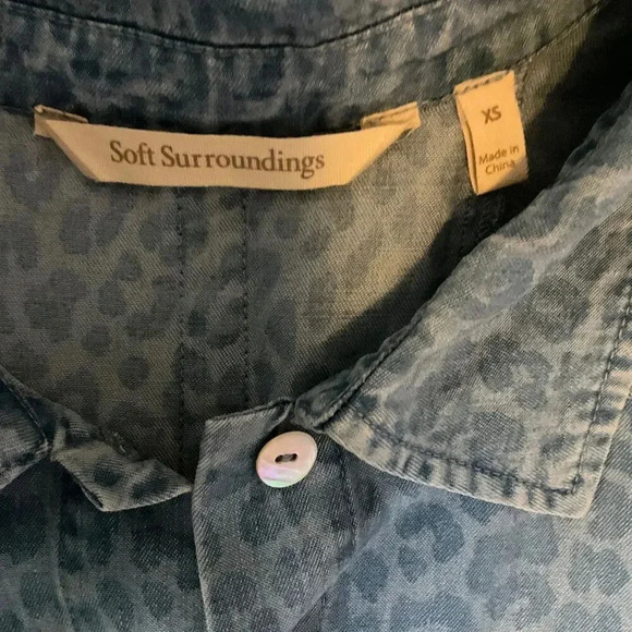 Soft Surroundings Womens Animal Print Button Down Shirt Long Sleeve Tencel XS - Picture 2 of 8